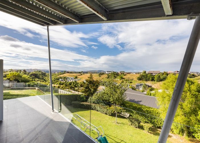  at 11 Vaucluse Heights, Fitzherbert, Palmerston North