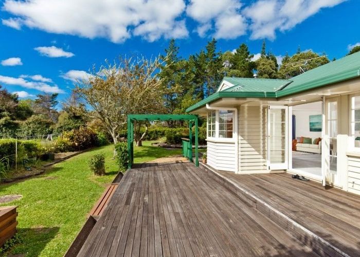  at 18 Green Road, Albany