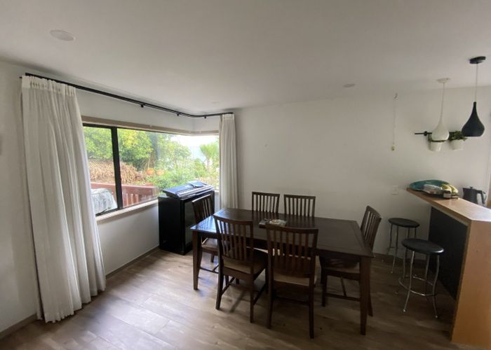  at 18 Bush View lane, Northcote, North Shore City, Auckland