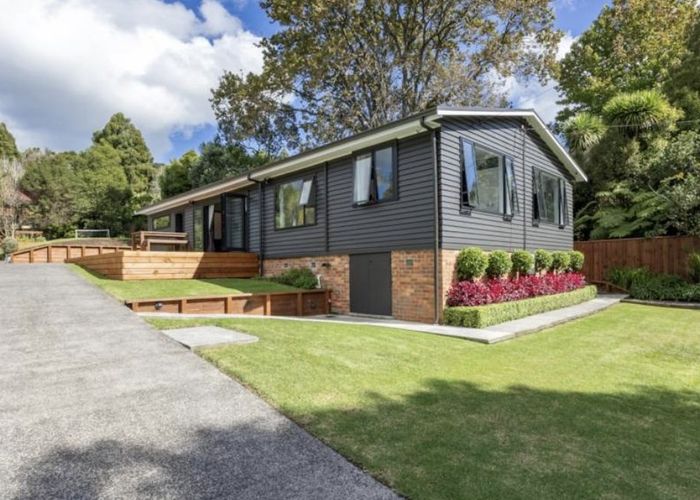 at 10 Rimu Road, Oratia, Auckland