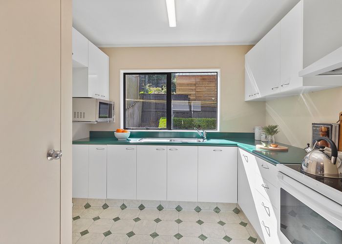  at 27/55 Hamilton Road, Hataitai, Wellington