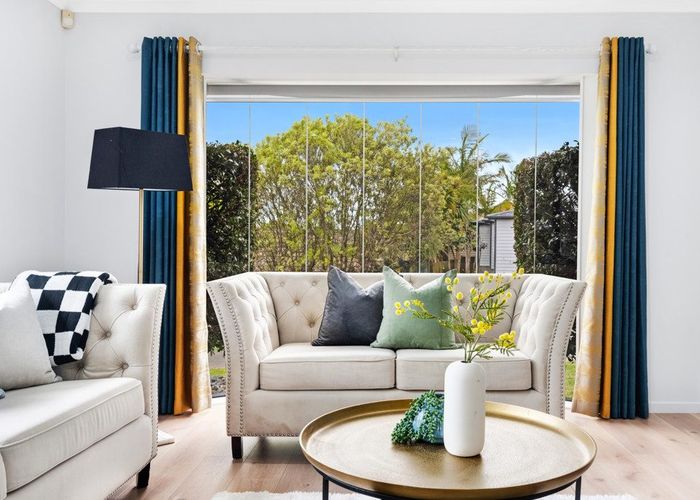  at 35 Newbliss Crescent, East Tamaki Heights, Auckland
