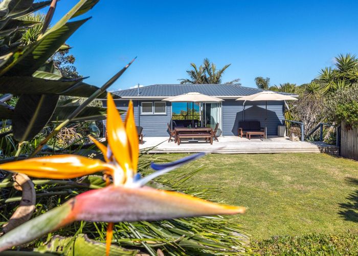  at 7 Tetley Road, Surfdale, Waiheke Island, Auckland