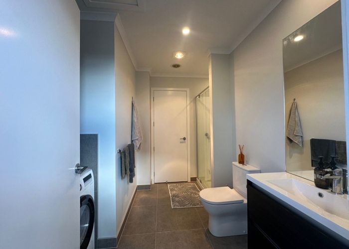  at 1/51 Nugget Avenue, Hobsonville, Auckland