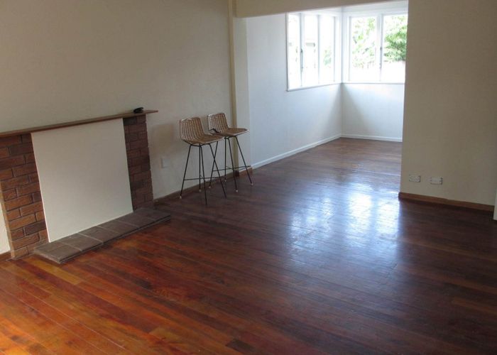  at 440 West Coast Road, Glen Eden, Waitakere City, Auckland