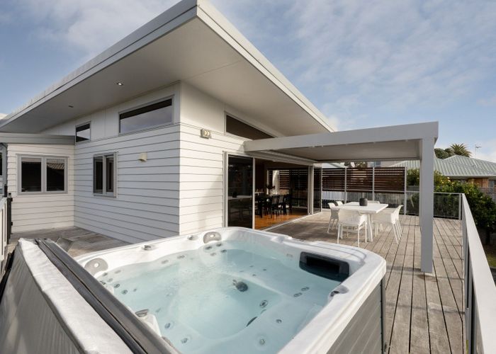  at 13 Tay Street, Mount Maunganui, Mount Maunganui