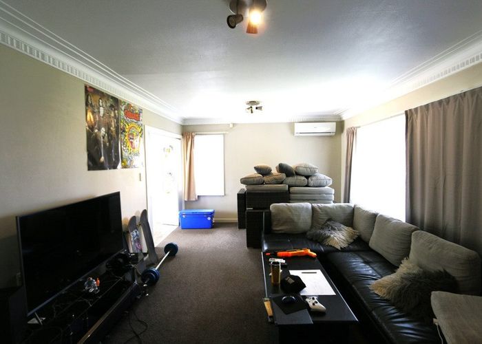  at 13 Avondale Road, Avondale, Auckland City, Auckland