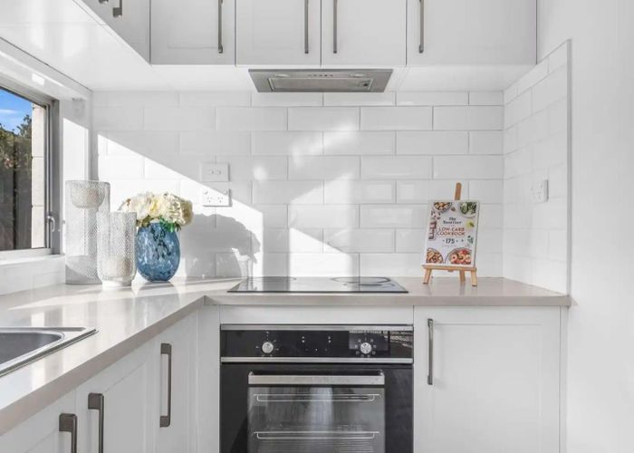  at 2/485 Blockhouse Bay Road, Blockhouse Bay, Auckland City, Auckland