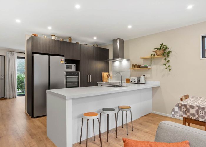  at 73 Mettam Drive, Swanson, Waitakere City, Auckland