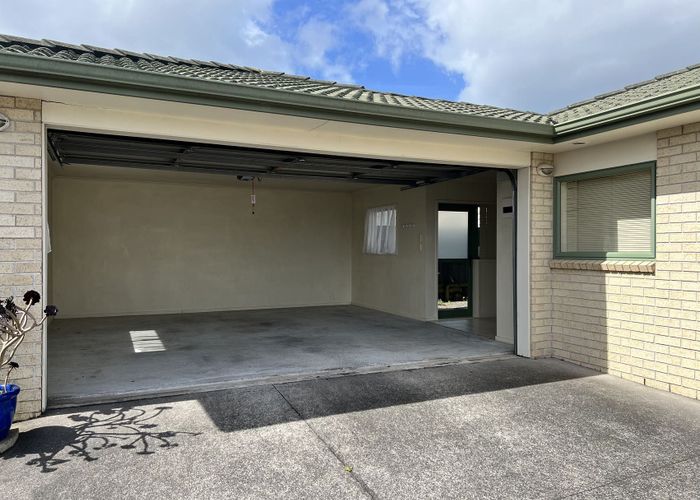 For rent 7 Exminster Street, Blockhouse Bay, Auckland City, Auckland