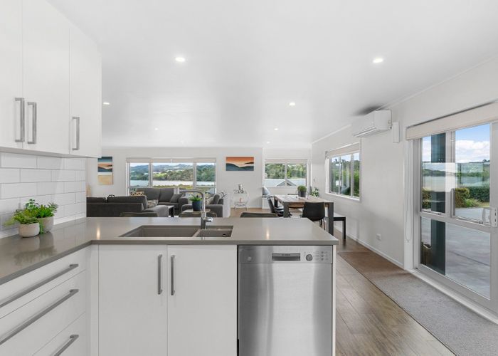 For sale 10 Bayside Lane, Parua Bay, Whangarei, Northland homes.co.nz