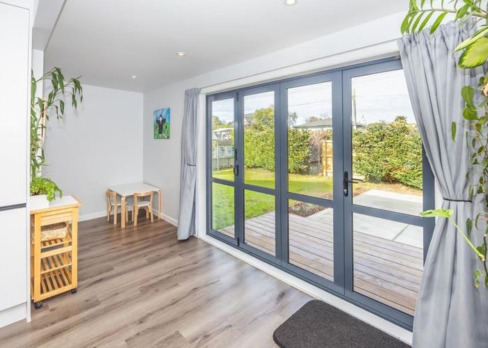  at 11 Arnold Street, Leamington, Cambridge