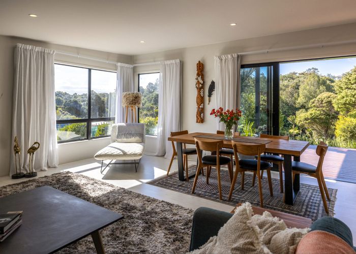  at 109 Queens Dr, Oneroa, Waiheke Island, Auckland