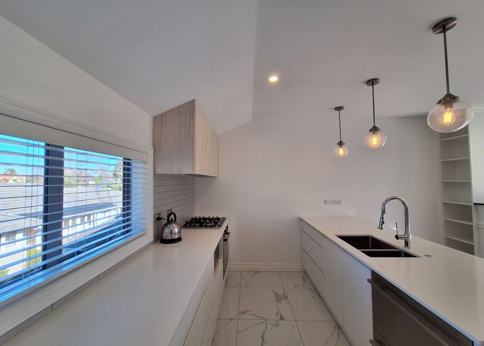  at 6/52 Fendalton Road, Fendalton, Christchurch