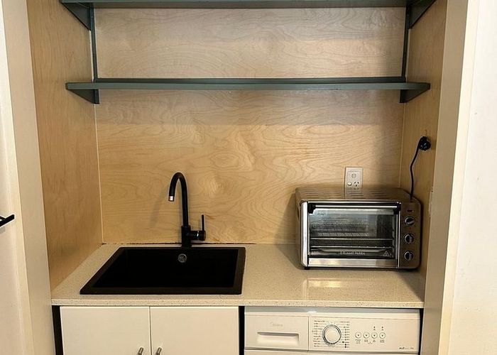  at 2a/13 Bucklands Beach Road, Bucklands Beach, Manukau City, Auckland