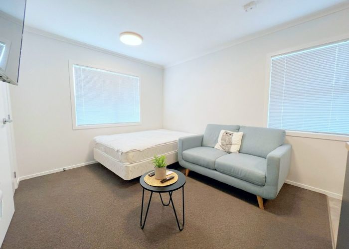  at 12/13 Crescent Court, Melville, Hamilton, Waikato