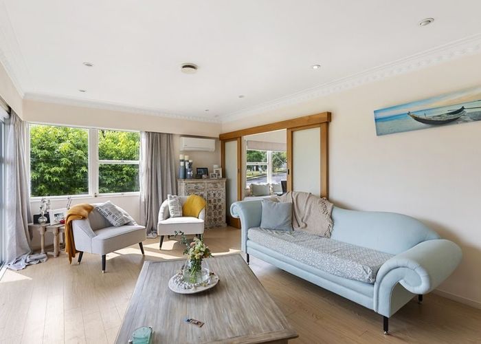  at 20 Kahurangi Place, Hill Park, Manukau City, Auckland