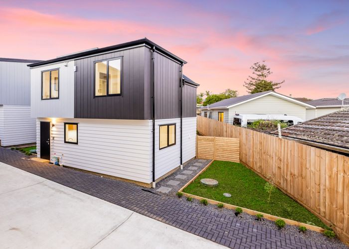  at 6/24 Tupaki Place, Pakuranga, Manukau City, Auckland
