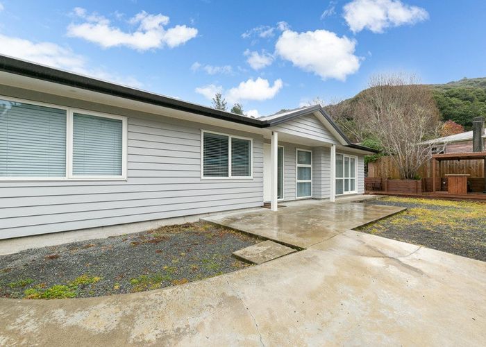  at 137A Wellington Road, Wainuiomata, Lower Hutt, Wellington