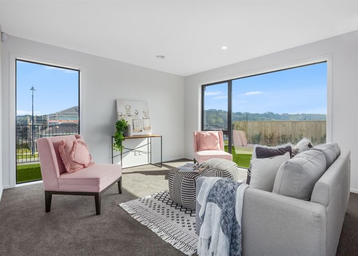  at 189 John Burke Drive, Aotea, Porirua