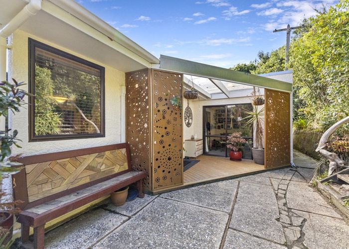  at 37 Porterfield Street, Macandrew Bay, Dunedin, Otago