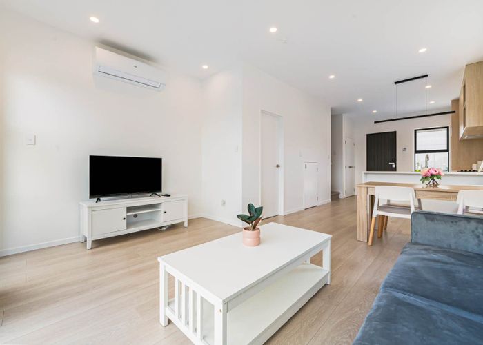  at 5/25 Abbotleigh Avenue, Te Atatu Peninsula, Waitakere City, Auckland