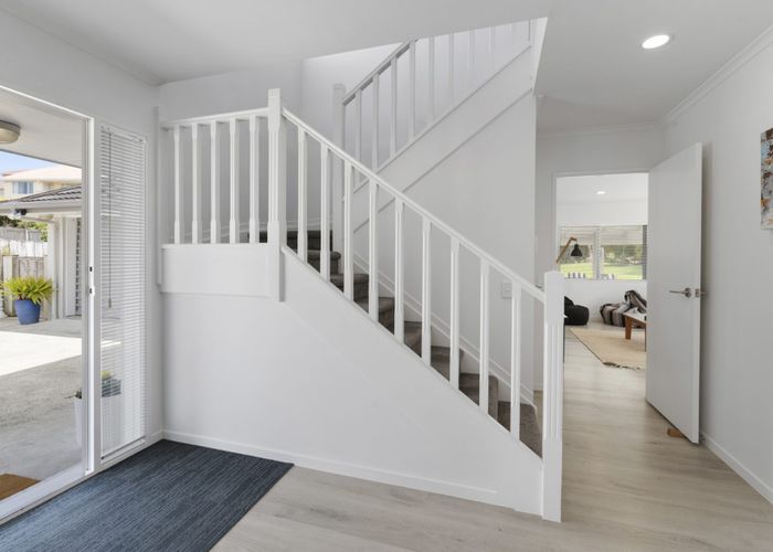  at 15 Kentville Place, Somerville, Manukau