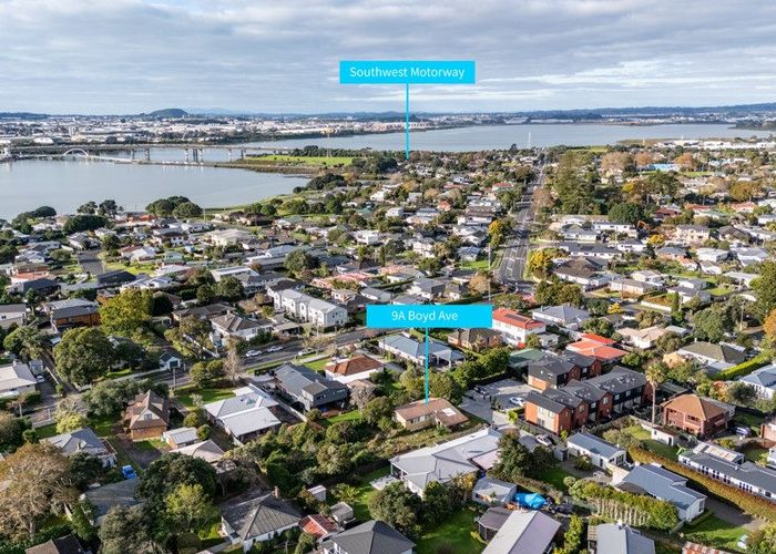  at 9A Boyd Avenue, Mangere Bridge, Manukau City, Auckland