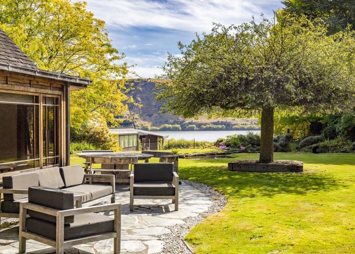  at 11 Arrowtown-Lake Hayes Road, Lake Hayes, Queenstown-Lakes, Otago