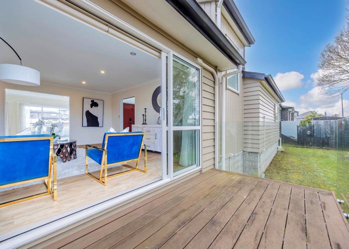  at 2/413 Richardson Road, Mount Roskill, Auckland City, Auckland