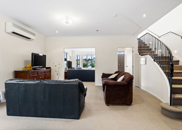  at 11 Geranium Avenue, Flat Bush, Auckland