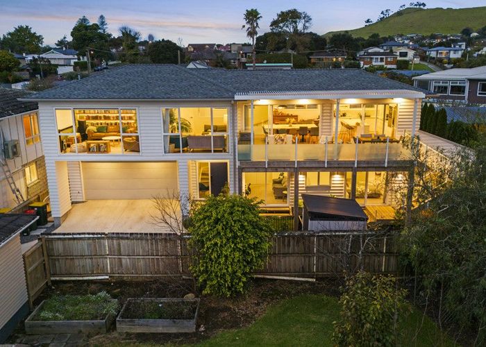  at 33B Boyd Avenue, Mangere Bridge, Auckland