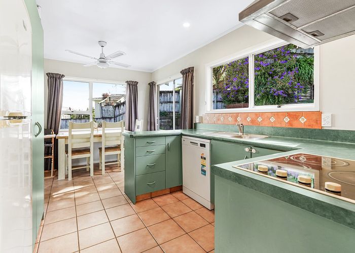  at 7 Kenilworth Place, Dinsdale, Hamilton