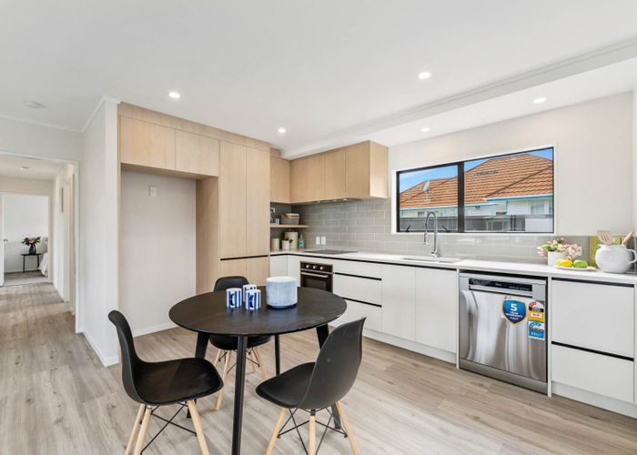  at 1/91 Lynwood Road, New Lynn, Waitakere City, Auckland
