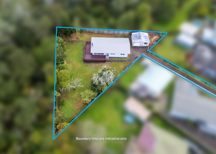  at 43 Riverpark Crescent, Henderson, Auckland