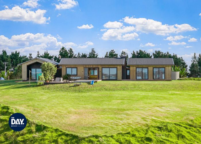  at 328 Mainland Road, Kaipara Flats, Rodney, Auckland