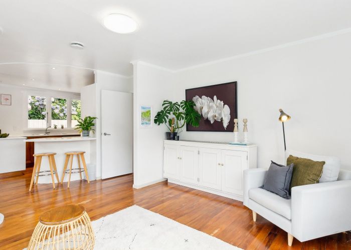  at 27 Hathaway Avenue, Karori, Wellington