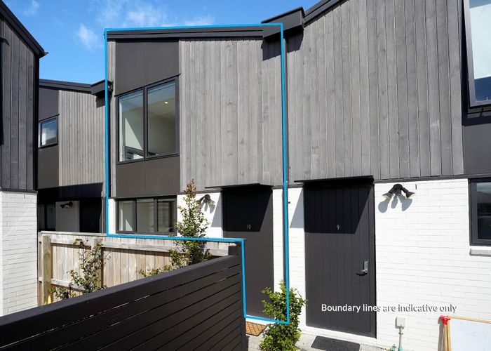  at 10/12 Tawa Road, Te Atatu Peninsula, Waitakere City, Auckland