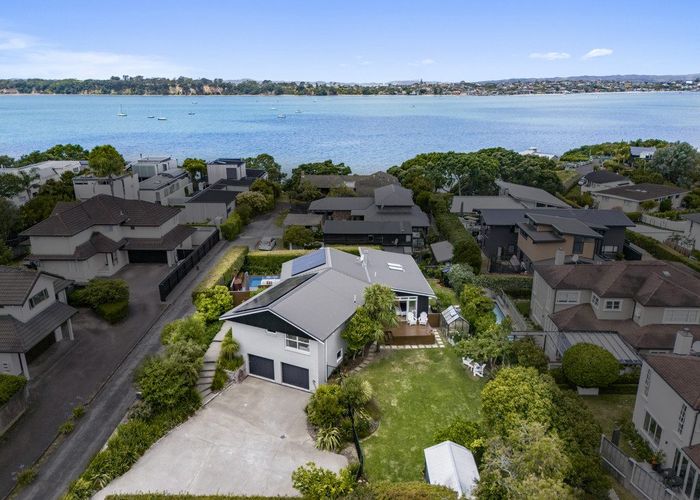  at 319 Riddell Road, Glendowie, Auckland
