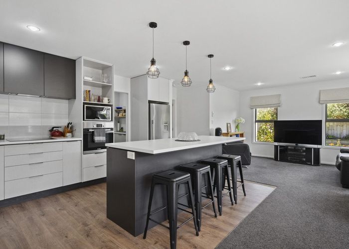  at 54 Resolution Drive, Whitby, Porirua