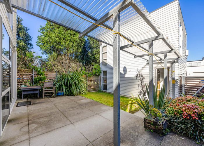  at 13 Phar Lap Crescent, Takanini, Papakura, Auckland