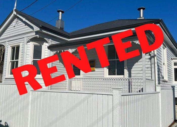  at 1 Bulwer Street, Devonport, Auckland