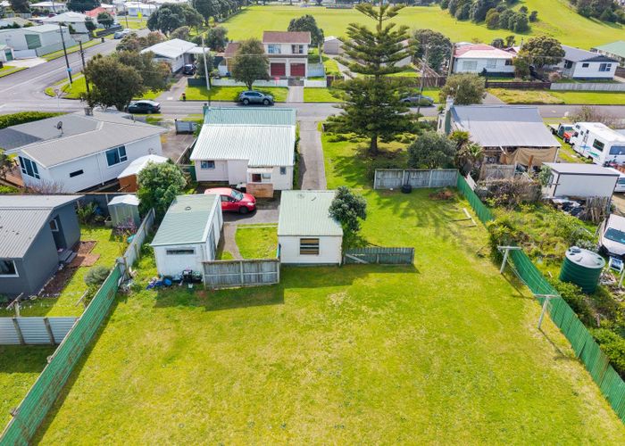  at 21 Hood Street, Castlecliff, Whanganui, Manawatu / Whanganui