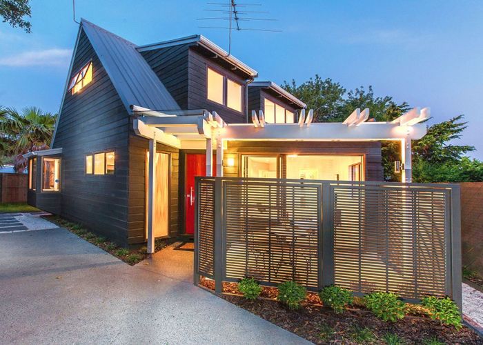  at 17A Essex Road, Mount Eden, Auckland City, Auckland