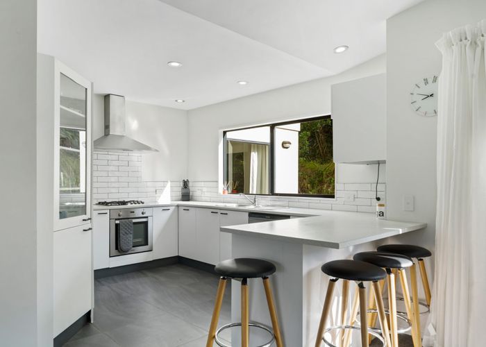  at 7 Joseph Banks Drive, Whitby, Porirua, Wellington