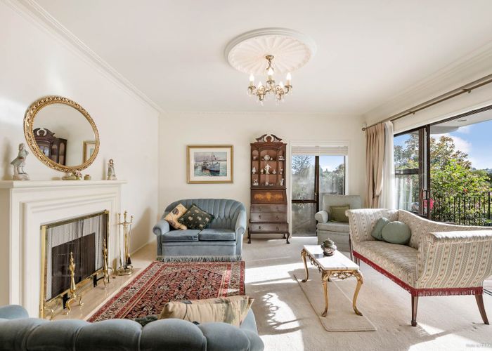  at 16 Brookland Place, Remuera, Auckland