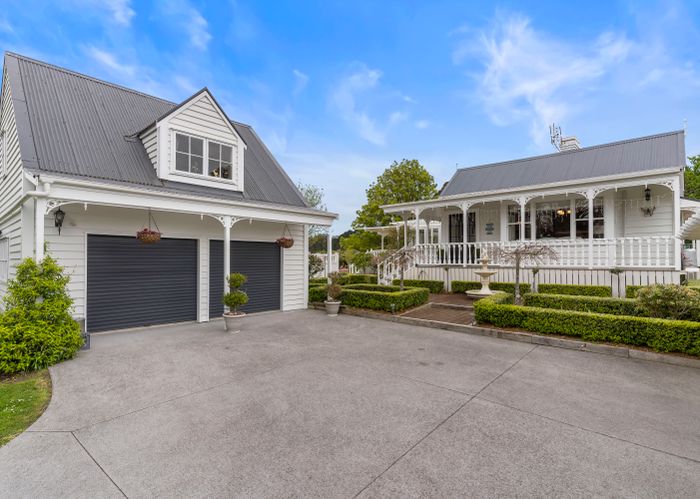  at 28 Whitford Park Road, Howick