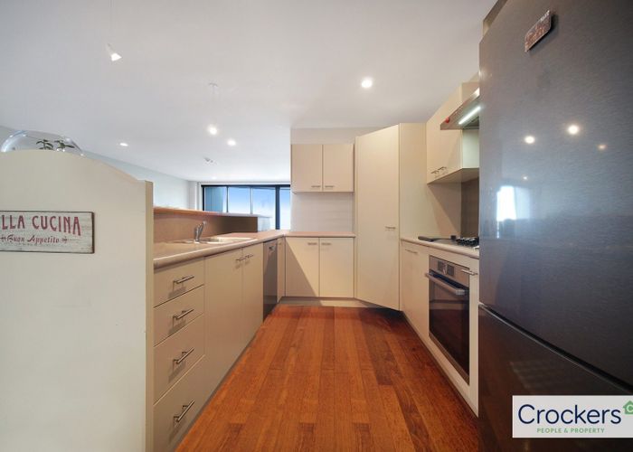  at 8/8 Basque Road, Eden Terrace, Auckland