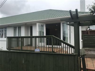  at 1/40 Lake Pupuke Drive, Takapuna, North Shore City, Auckland