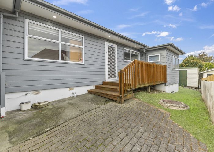  at 2/12 Phoenix Place, Papatoetoe, Manukau City, Auckland